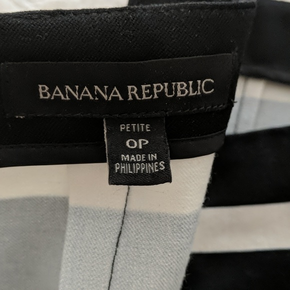 Banana Republic NAVY BLUE AND WHITE PENCIL SKIRT - Picture 4 of 4